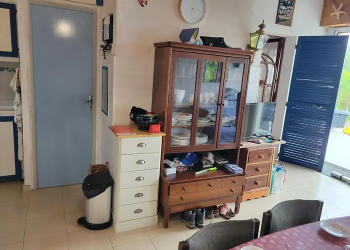 Beau De Type F3 Avec Jardin Fleuri A 5 Min De La Prázdninový dům Cargèse